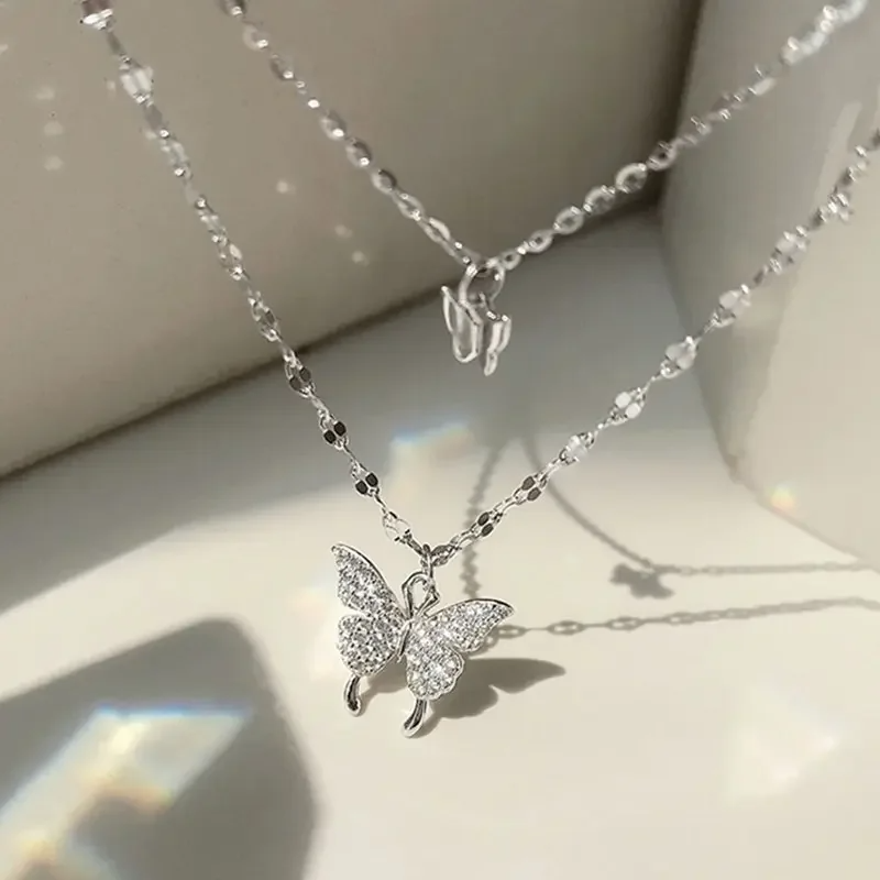 Elegant Sparkling Double-Layer Butterfly Necklace – The Must-Have Statement Piece!