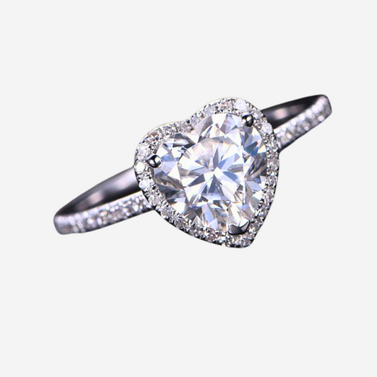 Luxury Heart-Shaped Silver Zircon Ring – Romantic Engagement & Wedding Jewelry for Women