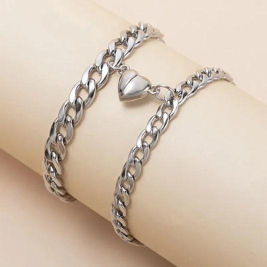 Magnetic Love – Heart Lock Couple Bracelets Set of 2