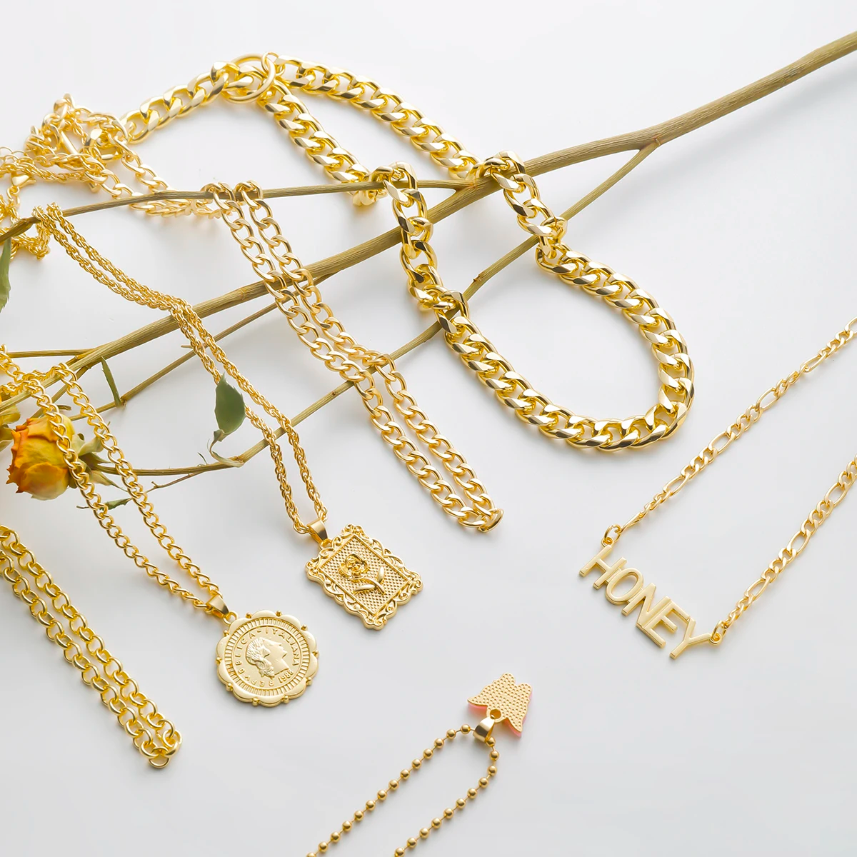 7-Piece Punk Butterfly & Coin Pendant Necklace Set – Grunge Layered Gold Chains with Honey Charm